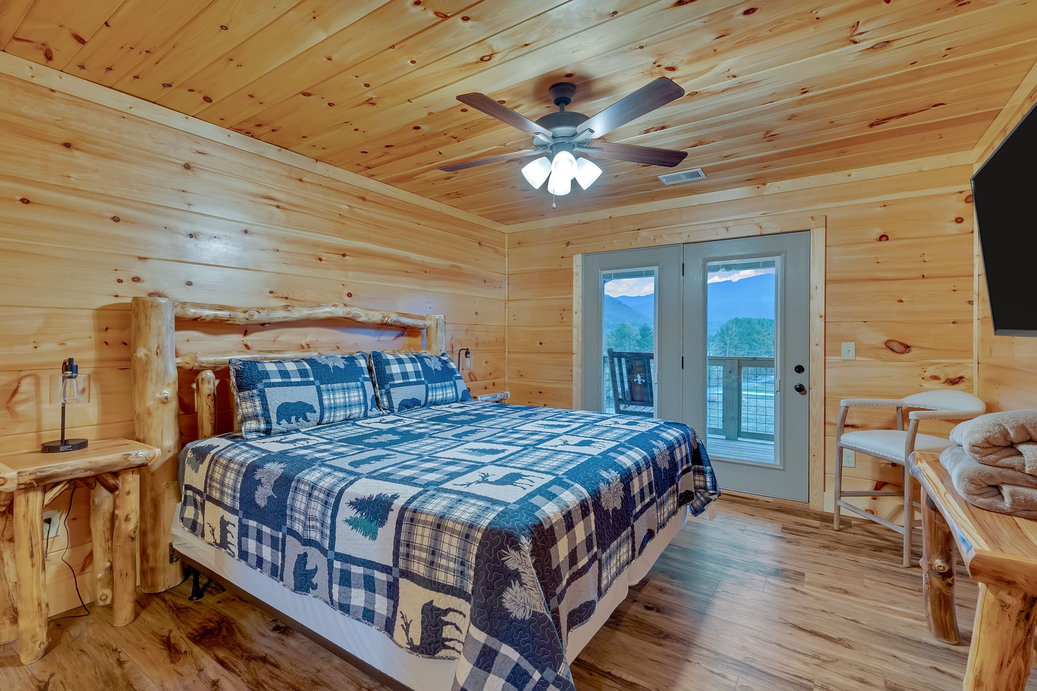 Smoky Woods Lodge photo 14