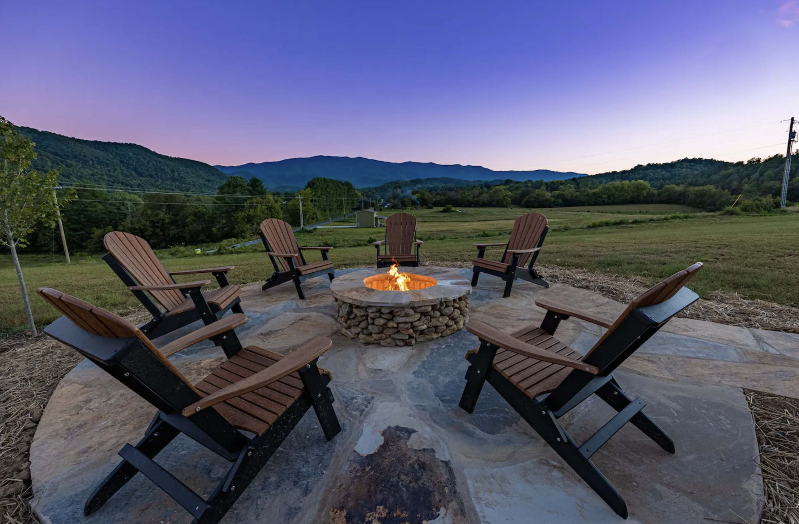 Smoky Woods Lodge photo 4